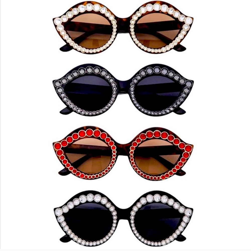 Stunning oversized bling sunglasses